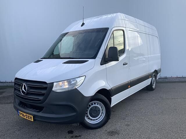 Wit Occasion 2020 Mercedes Sprinter Van | € 19.950 (Goede deal) - Afbeelding 1/4