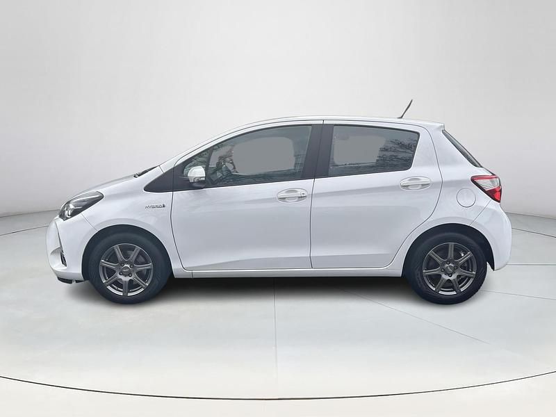 Occasion Toyota Yaris Hybrid 2020 Wit Hatchback