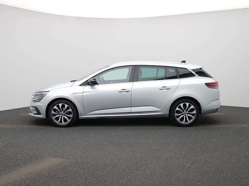 Occasion Renault Mégane GrandTour Techno 140 PK (102 kW) 2024 Grijs Stationwagen