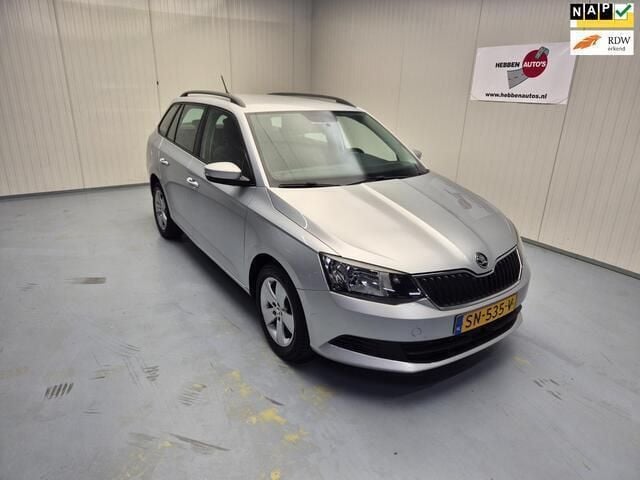 Grijs, metallic lak Gebruikt 2017 Skoda Fabia Monte Carlo Stationwagen | € 9.240 (Eerlijke prijs) - Afbeelding 1/4