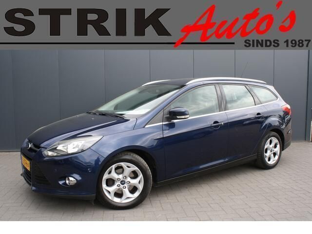 Blauw Gebruikt 2012 Ford Focus Titanium Stationwagen | € 3.149 (Eerlijke prijs) - Afbeelding 1/4