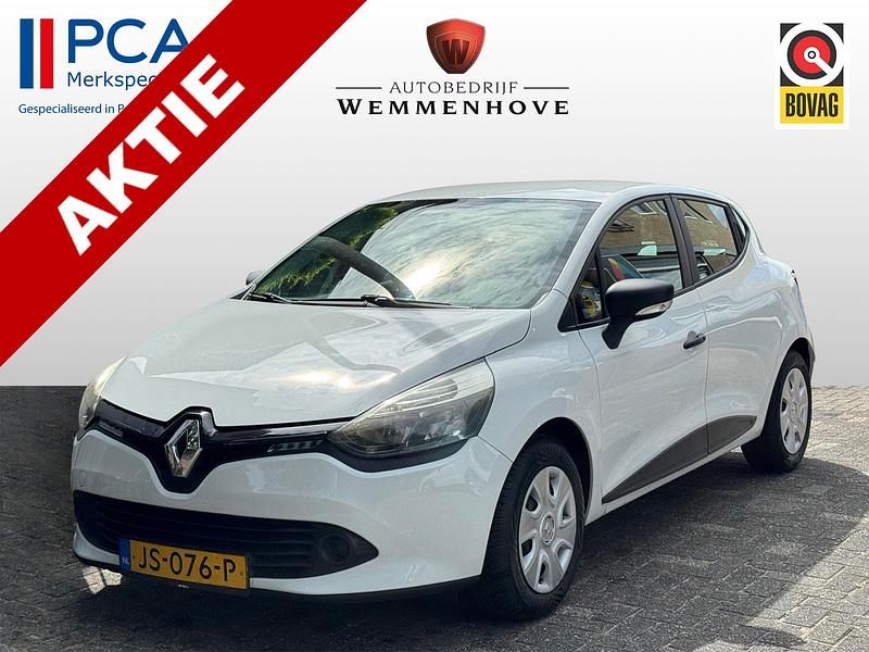 Wit Gebruikt 2016 Renault Clio IV Authentique Hatchback | € 7.745 (Iets duurder) - Afbeelding 1/4