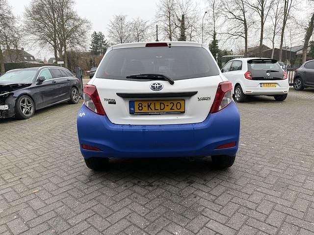 Occasion Toyota Yaris Comfort 75 PK (55 kW) 2013 Wit Hatchback