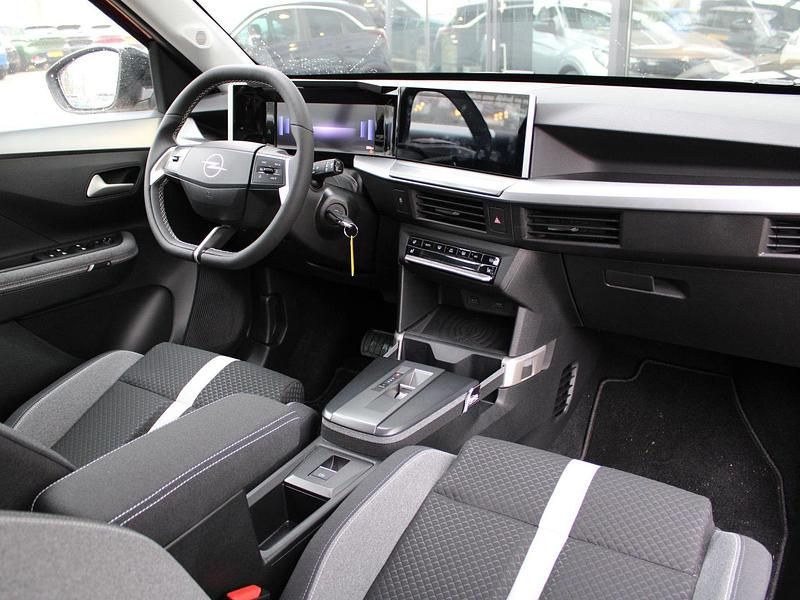 Nieuw Opel Frontera 83 kW (113 PK) 2025 Oranje SUV