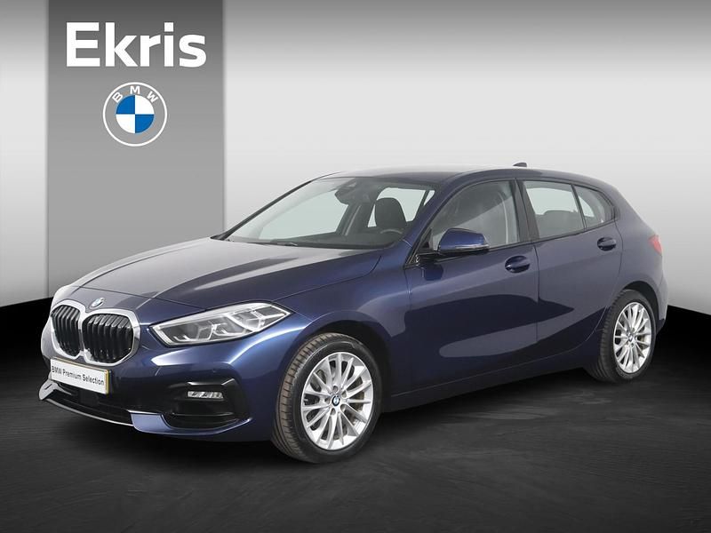 Blauw Gebruikt 2020 BMW 118 Executive Hatchback | € 21.900 (Eerlijke prijs) - Afbeelding 1/4