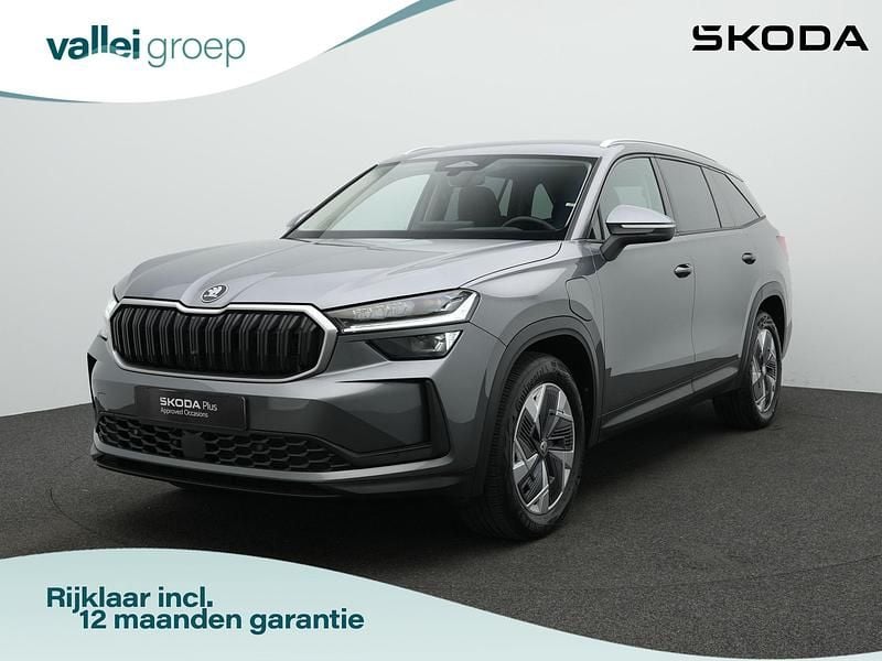 Grijs Occasion 2026 Skoda Kodiaq Selection SUV | € 45.900 (Goede deal) - Afbeelding 1/4