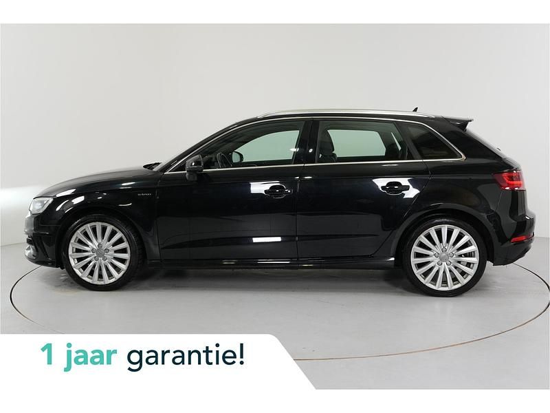 Zwart Gebruikt 2015 Audi A3 Ambition Hatchback | € 12.950 (Eerlijke prijs) - Afbeelding 1/4