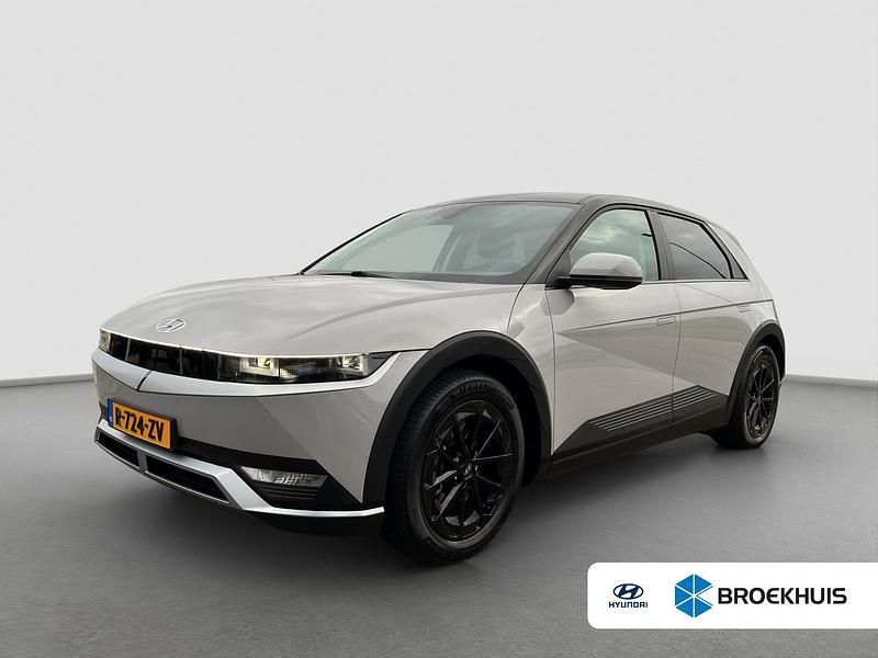 Grijs Occasion 2023 Hyundai Ioniq 5 SUV | € 35.895 - Afbeelding 1/4