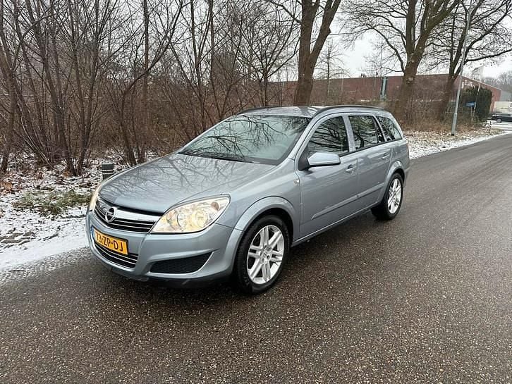 Occasion 2008 Opel Astra Stationwagen | € 2.750 (Eerlijke prijs) - Afbeelding 1/4