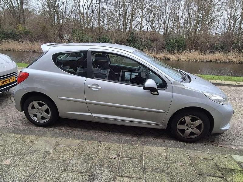 Occasion Peugeot 207 95 PK (69 kW) 2008 Grijs Hatchback