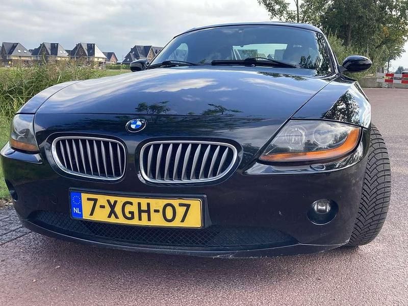 Zwart Gebruikt 2003 BMW Z4 Cabriolet | € 7.900 (Iets duurder) - Afbeelding 1/4