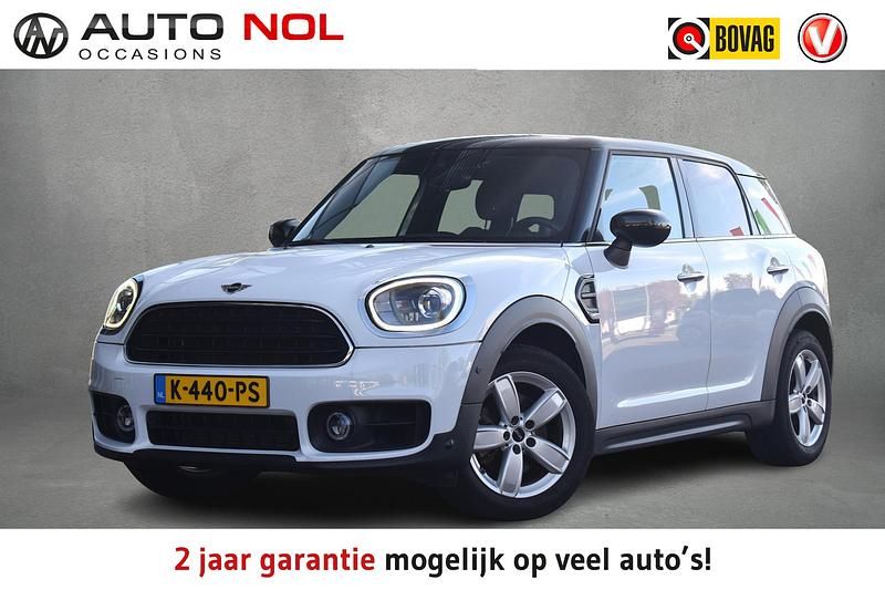 Wit Occasion 2021 Mini Cooper Countryman Chili SUV | € 21.950 (Super prijs) - Afbeelding 1/4