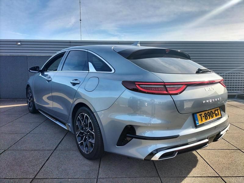 Occasion Kia ProCeed GT-Line 160 PK (117 kW) 2023 Grijs, metallic lak Hatchback