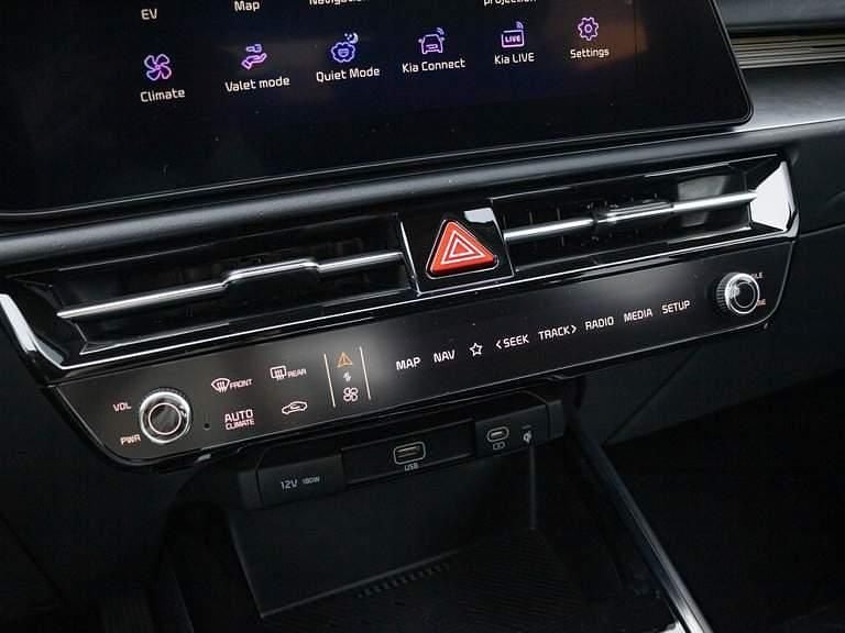 Nieuw Kia e-Niro Air 150 kW (204 PK) 2025 Runway red SUV