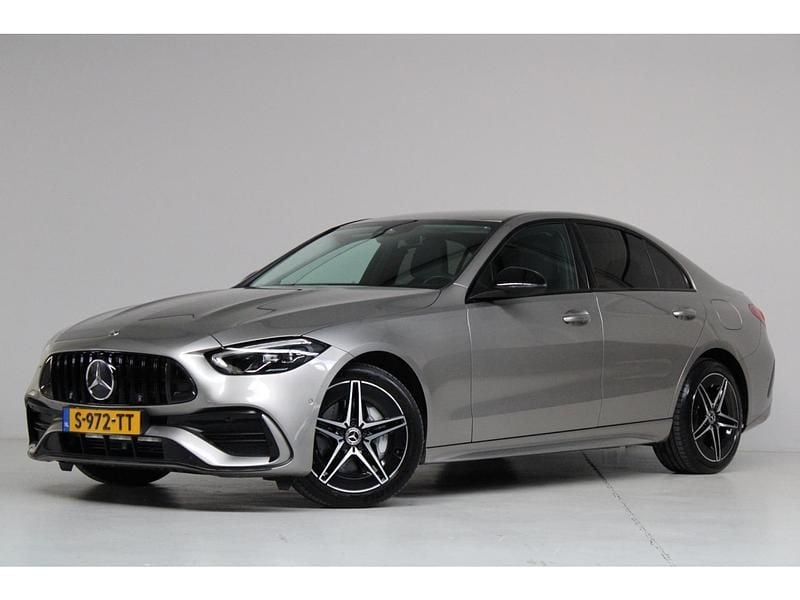 Occasion Mercedes C300 AMG line 204 PK (150 kW) 2022 Grijs Sedan