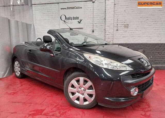 Zwart Occasion 2008 Peugeot 207 CC Cabriolet | € 5.490 (Duur) - Afbeelding 1/4