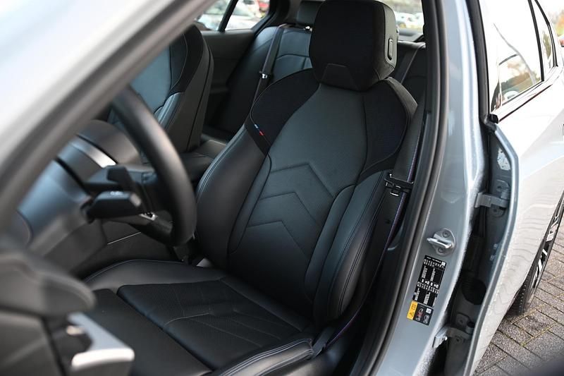 Occasion BMW 550e Executive 489 PK (359 kW) 2025 Grijs Sedan