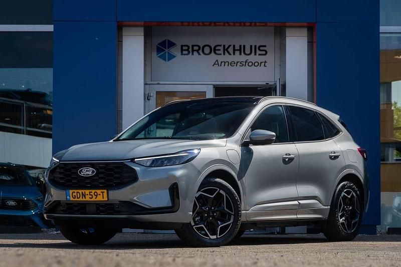 Grijs Gebruikt 2024 Ford Kuga ST-Line SUV | € 38.400 (Goede deal) - Afbeelding 1/4