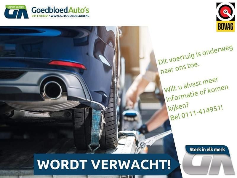 Hatchback Gebruikt 2020 BMW 118 Executive Hatchback | € 22.450 (Eerlijke prijs) - Afbeelding 1/4