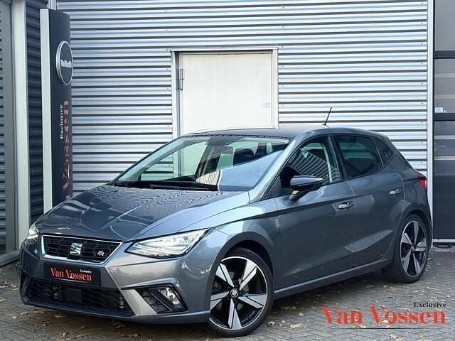 Grijs Gebruikt 2018 Seat Ibiza FR Hatchback | € 13.950 (Super prijs) - Afbeelding 1/4