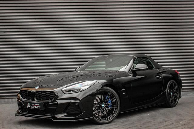 Zwart Gebruikt 2022 BMW Z4 Executive Cabriolet | € 55.450 (Duur) - Afbeelding 1/4