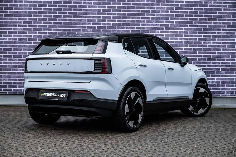 Occasion Volvo EX30 Plus 200 kW (272 PK) 2024 Blauw SUV