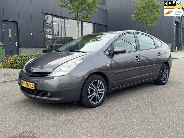 Grijs Gebruikt 2007 Toyota Prius Comfort Hatchback | € 3.950 (Iets duurder) - Afbeelding 1/4