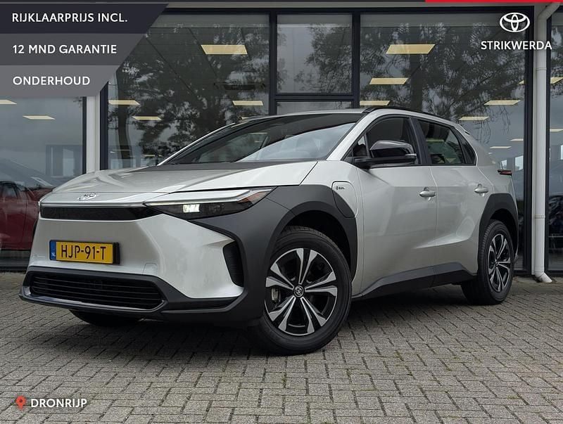 Grijs Nieuw 2025 Toyota bZ4X Active SUV | € 35.950 (Super prijs) - Afbeelding 1/4