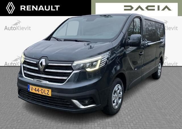 Grijs metallic Gebruikt 2024 Renault Trafic Van | € 27.950 (Duur) - Afbeelding 1/4