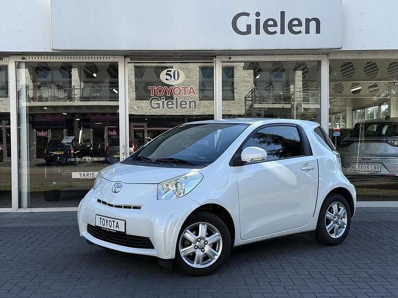 Wit Gebruikt 2010 Toyota iQ Comfort Hatchback | € 8.900 (Iets duurder) - Afbeelding 1/3
