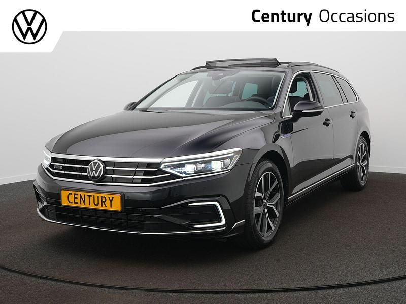 Zwart Gebruikt 2022 VW Passat Business Stationwagen | € 28.900 (Eerlijke prijs) - Afbeelding 1/4