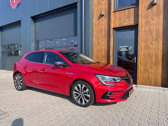 Occasion Renault Megane E-Tech 94 PK (69 kW) 2021 Rood Hatchback