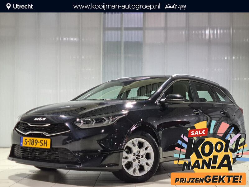 Zwart Gebruikt 2023 Kia Ceed Stationwagen | € 26.900 (Eerlijke prijs) - Afbeelding 1/4
