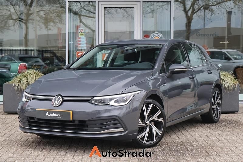 Grijs Gebruikt 2020 VW Golf VII Style Hatchback | € 20.900 (Eerlijke prijs) - Afbeelding 1/4