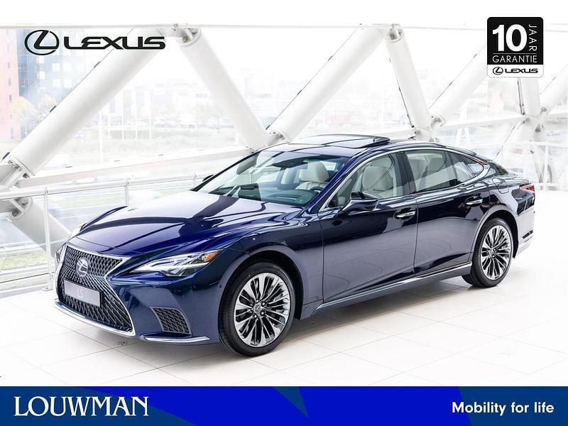 Blauw Gebruikt 2024 Lexus LS500h President Line Sedan | € 119.950 - Afbeelding 1/4