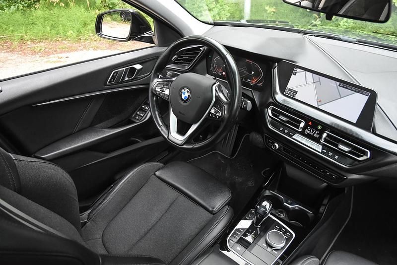 Occasion BMW 118 Executive 140 PK (102 kW) 2020 Zwart Hatchback