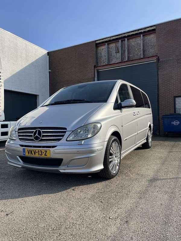 Gebruikt 2009 Mercedes Viano MPV | € 12.500 - Afbeelding 1/4