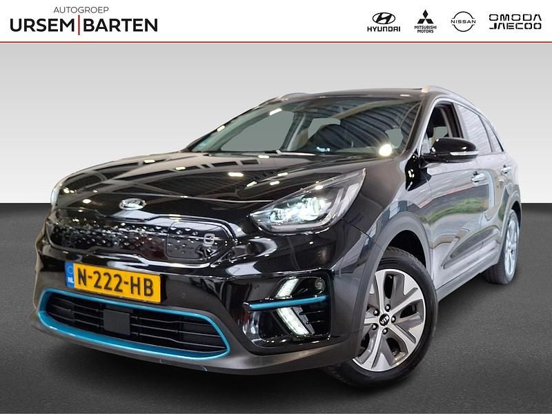 Zwart Gebruikt 2021 Kia e-Niro SUV | € 18.930 (Super prijs) - Afbeelding 1/4