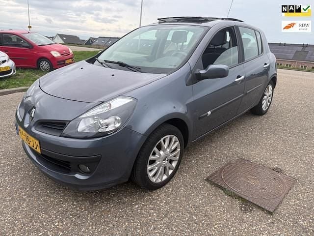 Blauw Gebruikt 2007 Renault Clio II Exception Hatchback | € 2.299 (Eerlijke prijs) - Afbeelding 1/4