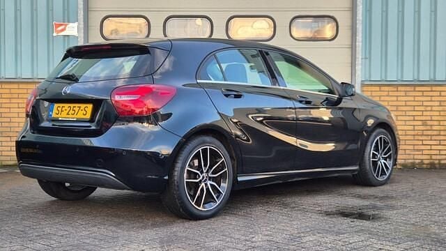 Occasion Mercedes A160 Ambition 102 PK (75 kW) 2018 Zwart Hatchback