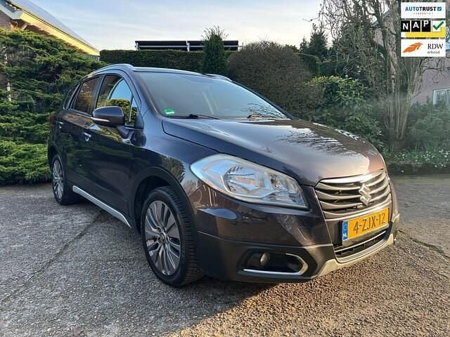 Occasion Suzuki SX4 Exclusive 120 PK (88 kW) 2015 Grijs SUV