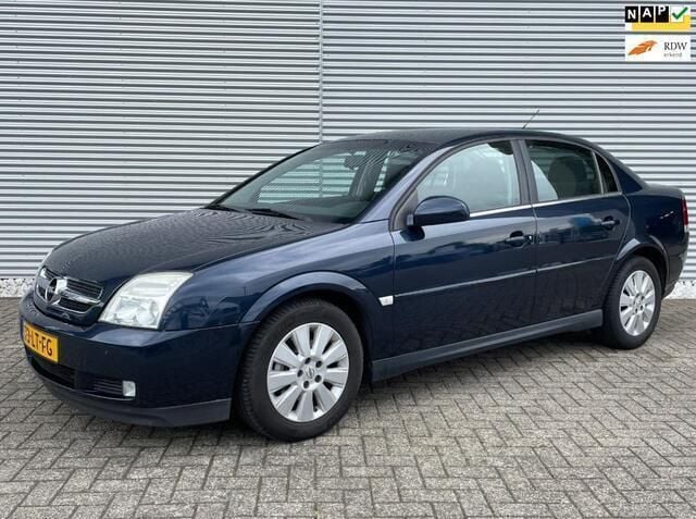 Blauw Gebruikt 2003 Opel Vectra Sedan | € 1.975 (Eerlijke prijs) - Afbeelding 1/4