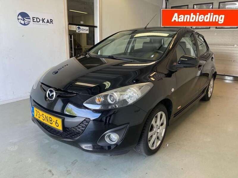 Zwart Gebruikt 2011 Mazda 2 Hatchback | € 2.595 (Goede deal) - Afbeelding 1/4