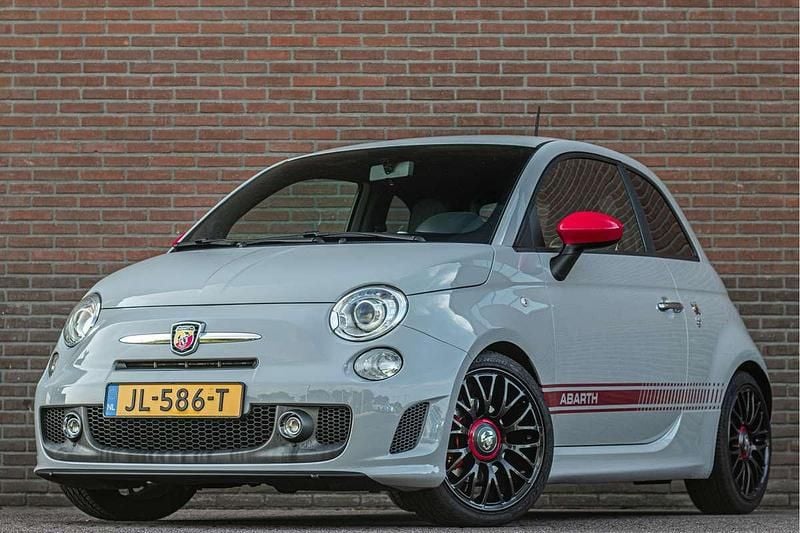 Grijs Gebruikt 2015 Abarth 500 Turismo Hatchback | € 12.950 - Afbeelding 1/3