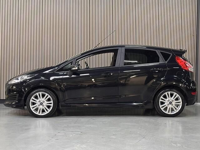 Occasion Ford Fiesta 101 PK (74 kW) 2014 Zwart Hatchback