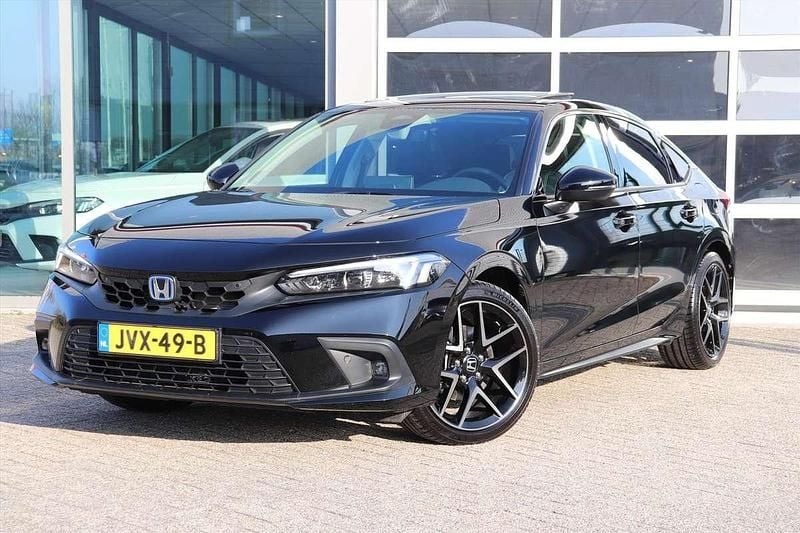 Occasion Honda Civic Advance 143 PK (105 kW) 2025 Zwart (parellak) Hatchback