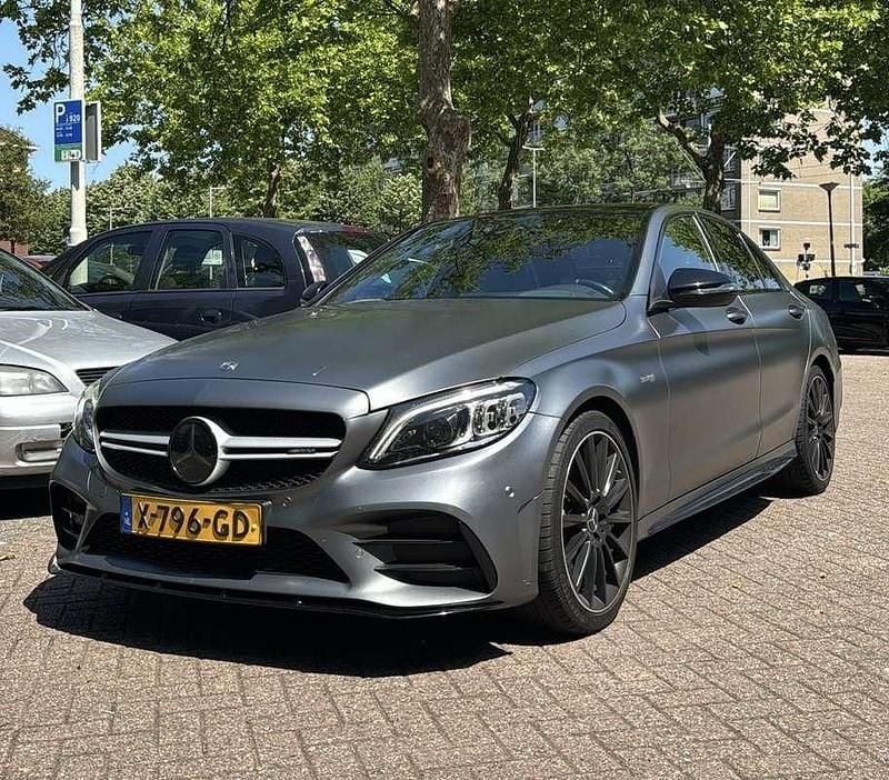 Grijs Gebruikt 2019 Mercedes C43 AMG AMG Sedan | € 42.000 (Goede deal) - Afbeelding 1/4