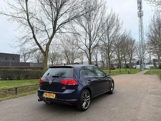 Occasion VW Golf VII Highline 105 PK (77 kW) 2014 Blauw Hatchback
