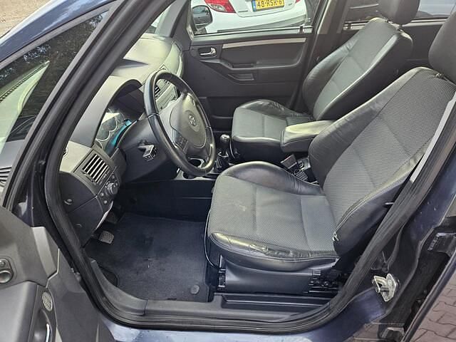 Occasion Opel Meriva Cosmo 105 PK (77 kW) 2009 Grijs MPV