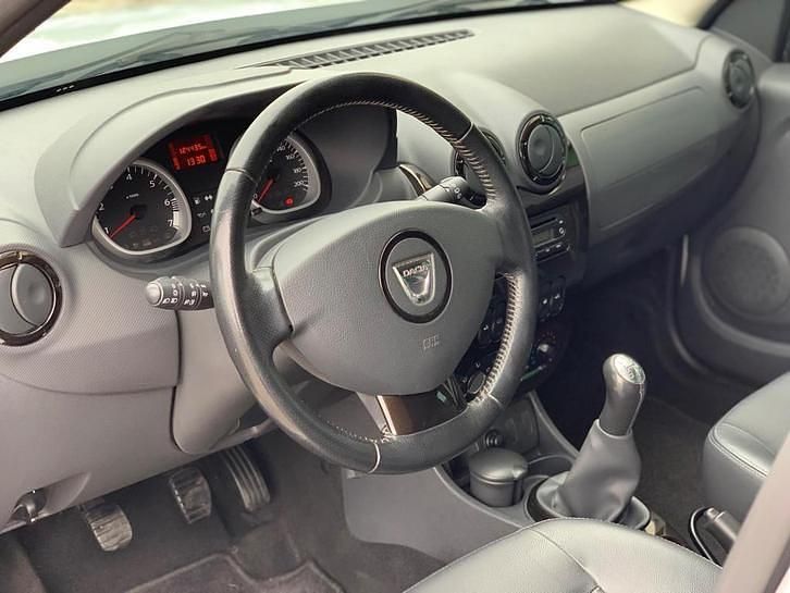 Occasion Dacia Duster Ambiance 105 PK (77 kW) 2011 Grijs SUV